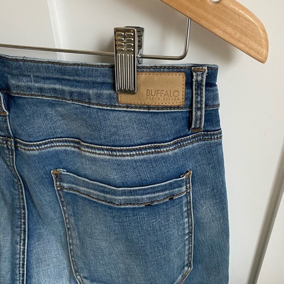 Buffalo Light Wash Skinny Denim Sz 29 - Picture 2 of 7